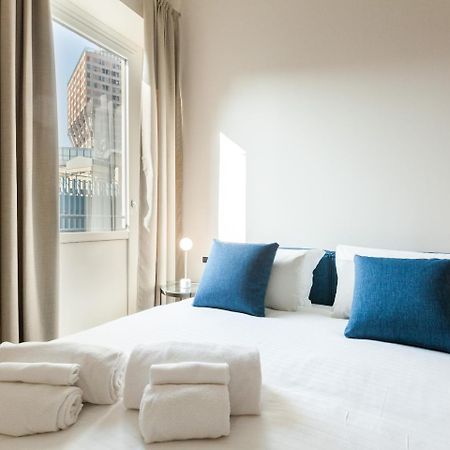 Easyhomes-Duomo Suites & Apartments Milano Exterior foto