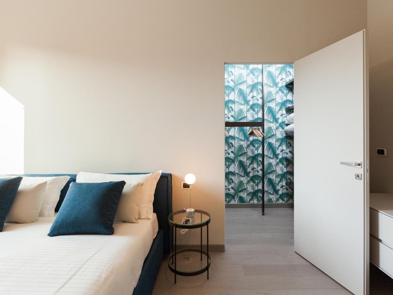 Easyhomes-Duomo Suites & Apartments Milano Exterior foto
