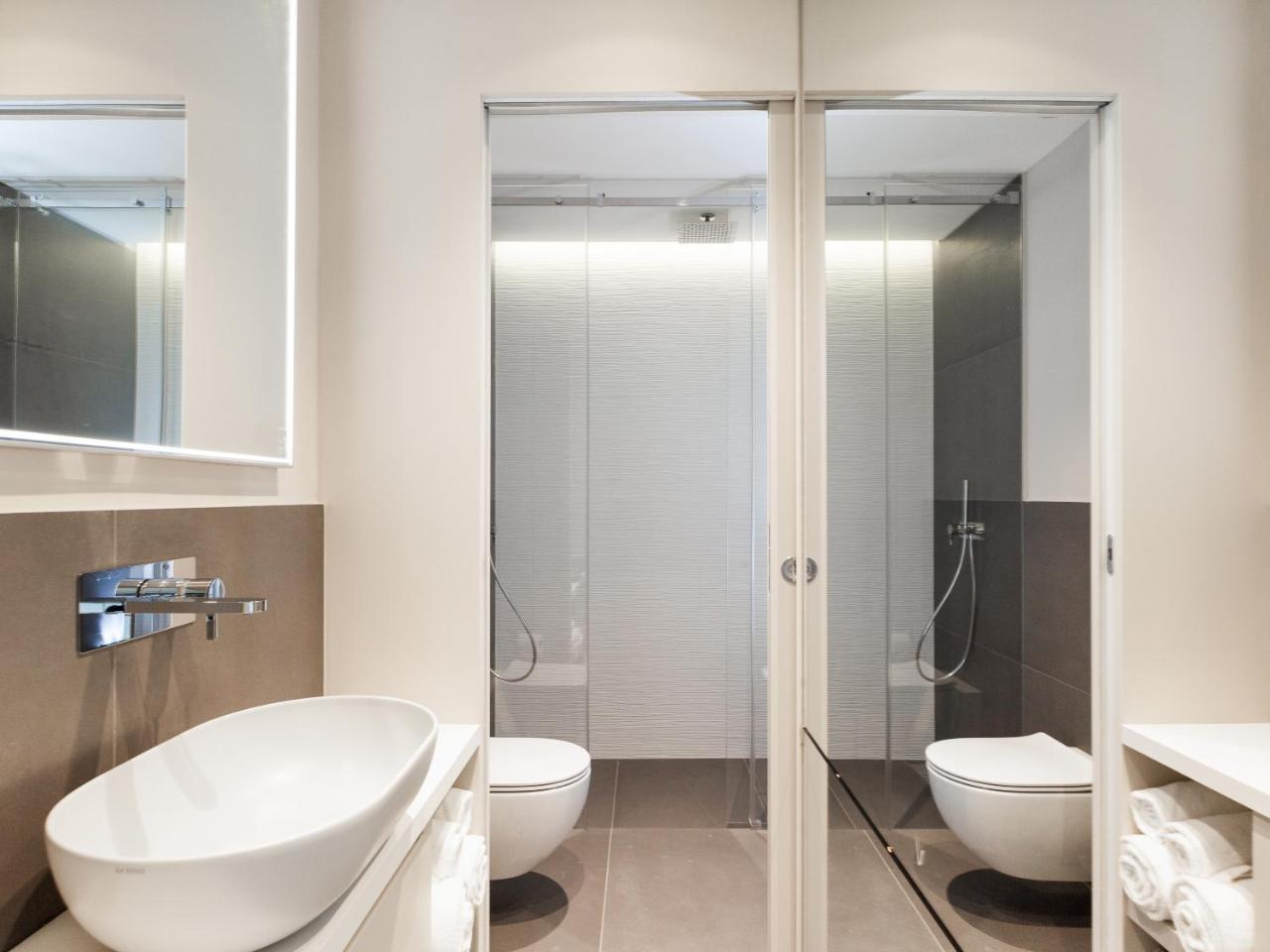 Easyhomes-Duomo Suites & Apartments Milano Exterior foto