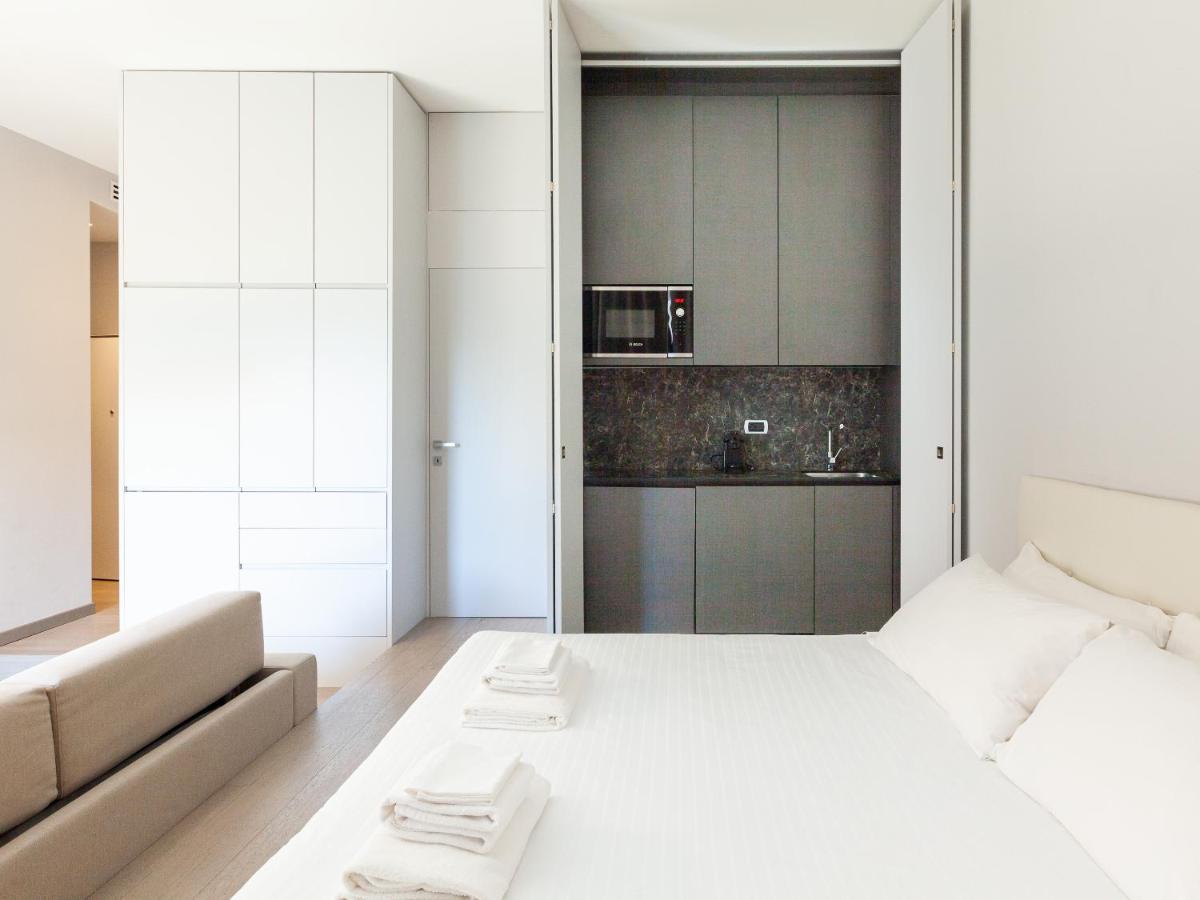 Easyhomes-Duomo Suites & Apartments Milano Exterior foto